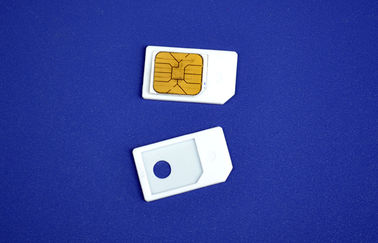 正常な SIM のアダプターへの iPhone 4S のマイクロ