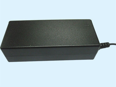 12Vdc LCD TV 力のアダプター 1.5A、普遍的なデスクトップ力のアダプター EN 55022B