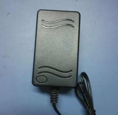 普遍的な入力家庭用電化製品のためのデスクトップのアダプター 12V 2A
