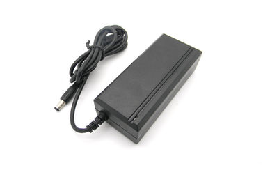 現在/一定した流れ 5.5x2.1mm 上の DC電源のアダプターへの 12V 2A AC