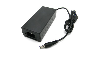 こんにちは鍋 12V 4A のデスクトップの DC電源 FCC は保安用カメラのための 15 クラス B を部品