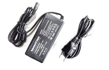 エイサーのための高い Efficency の取り替えのラップトップ力のアダプター DC19V 5.5x2.1mm