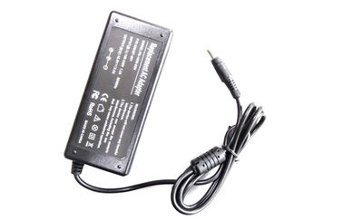 エイサーの電源のためのセリウムの承認19V 4.74A 90WエイサーのラップトップACアダプター5.5x1.7mm