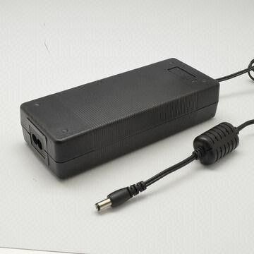余分細い AC DC の切換えの電源 120w の外的なデスクトップの電源