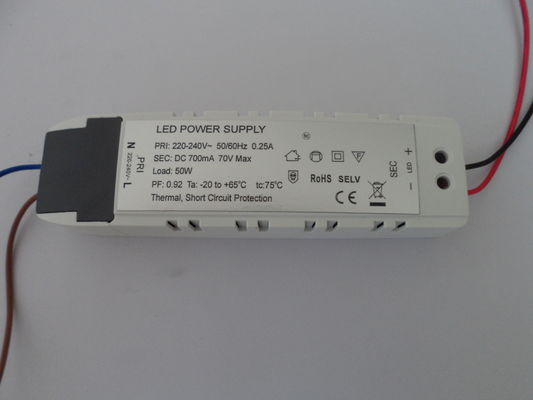 36V 一定した現在の導かれたストリップの運転者 56W の高い発電 SAA UL の承認