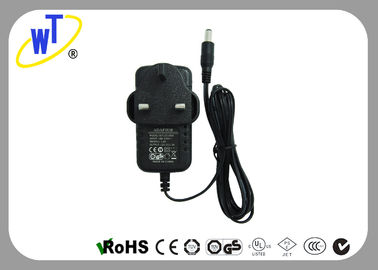 BS のプラグ 3 ピンが付いている AC 50Hz 240V 入力 DC の壁の台紙力のアダプター