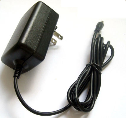 18V DC ヨーロッパ力のアダプター 2A UL60950-1、高性能の壁の台紙の電源 230V AC