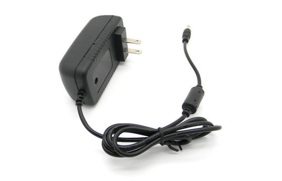 110V ACは証明された米国のプラグのWallmount AC/DC力のアダプター12V 3A ULを入れました