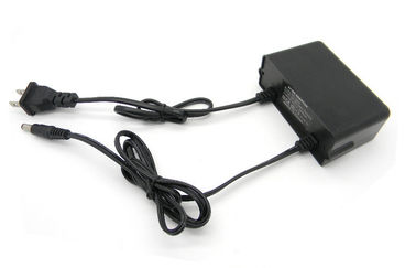 DC電源のアダプター 40W DC12V 3Amp 6 チャネル、RoHS の承認への高圧 CCTV AC