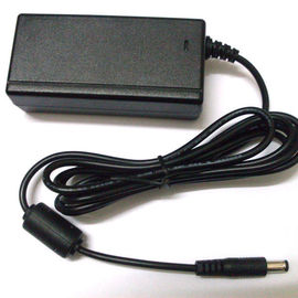 DC 15V 4A 60W の UL/セリウム C8 充電器のためのデスクトップ力のアダプター