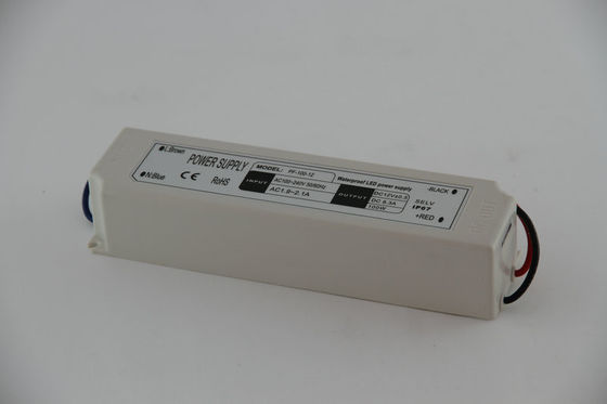 100W 50Hz の積み過ぎの保護の一定した電圧 12 ボルト LED の運転者の効率
