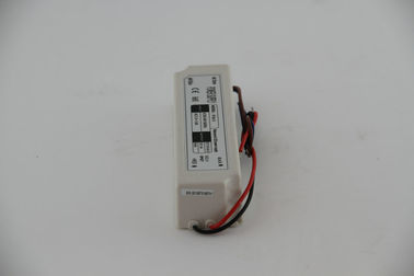 60 ワットの一定した電圧 LED 運転者 IP67 24V DC の高い信頼性をつける LED
