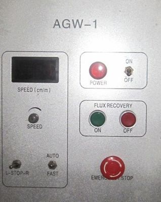 円の溶接の継ぎ目 AGW1 の電気帯の溶接機の帯自動タンク溶接工のリンカーンの溶接力 DC-1000
