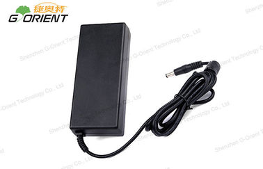 24V コンピュータ AC DC電源のアダプター 2.7A、DC電源への AC