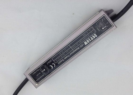 10W DC12V 0.83A の屋外ランプのための一定した電圧 LED DC12V 電源