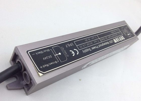 10W DC12V 0.83A の屋外ランプのための一定した電圧 LED DC12V 電源